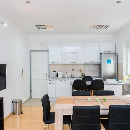 Wow In With Private Parking Apartamento